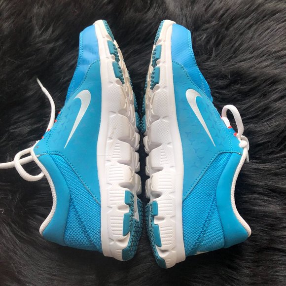 Nike Training Sneakers - Picture 8 of 10